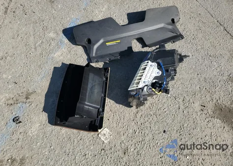 2024 Infiniti Q50 Luxe z USA, uszkodzony, nr VIN JN1EV7BP6RM601013